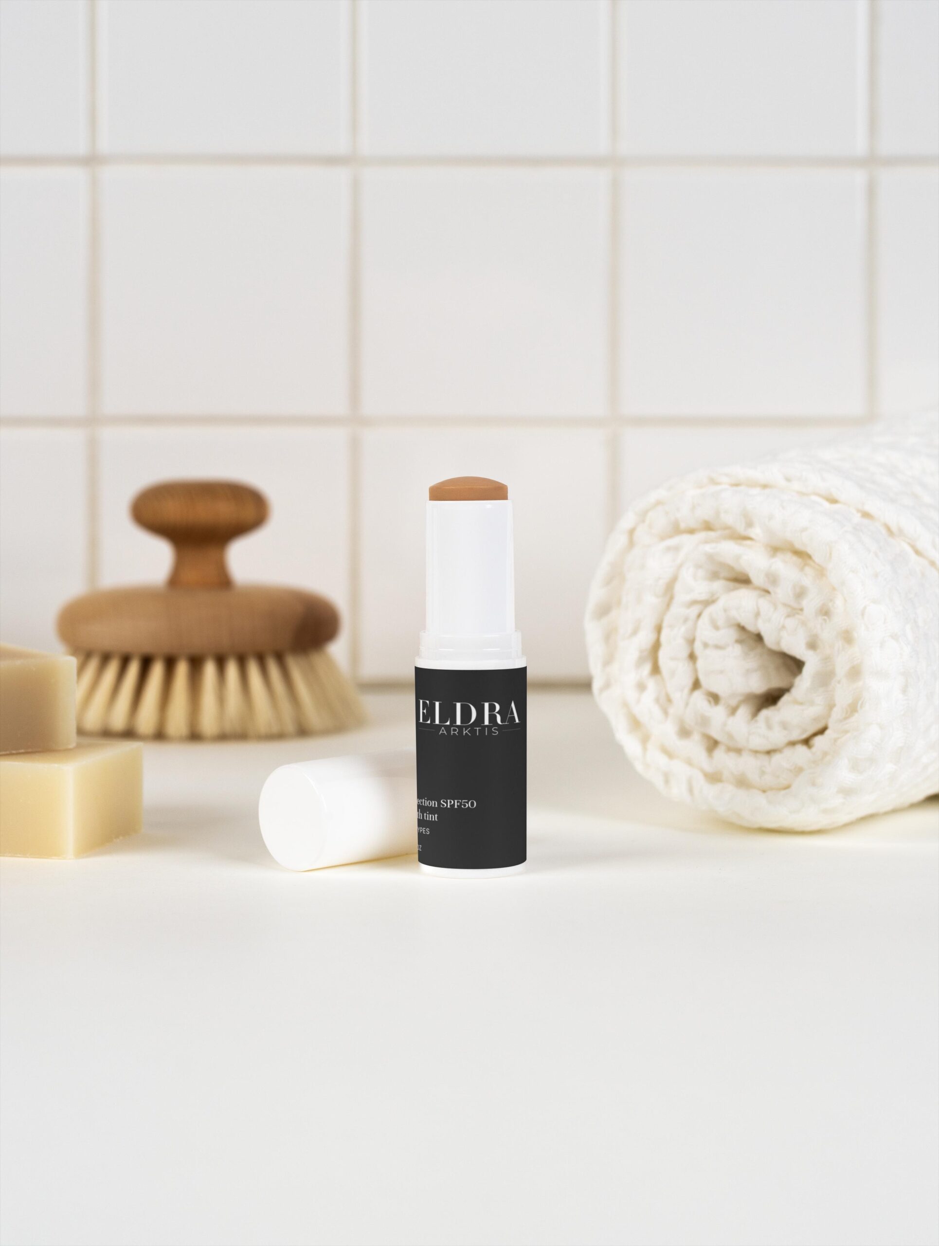 ELDRA ARKTIS SPF50 - Sun Protection Stick in bathroom